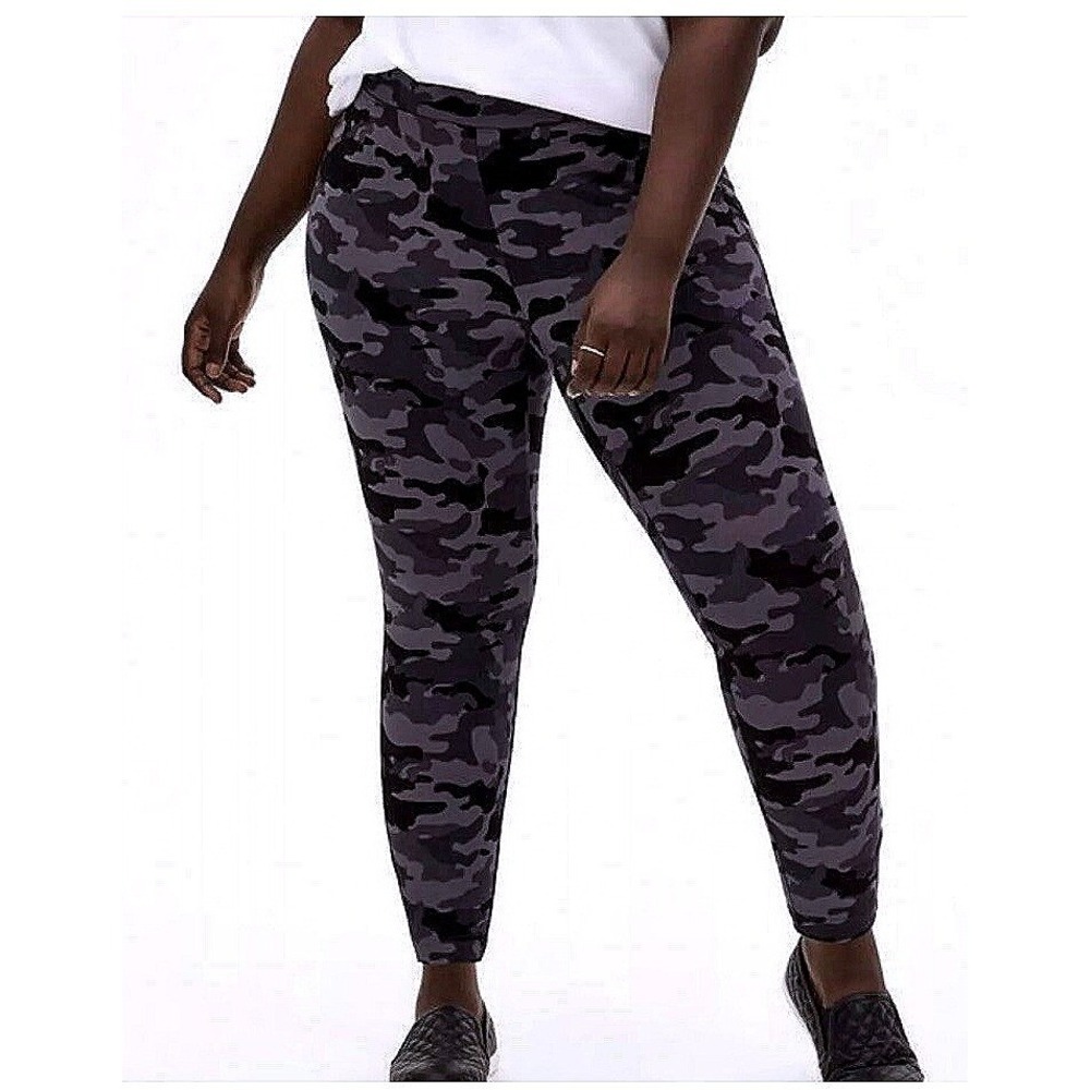 Torrid Pixie Skinny Studio Luxe Ponte High-Rise Pant 1X